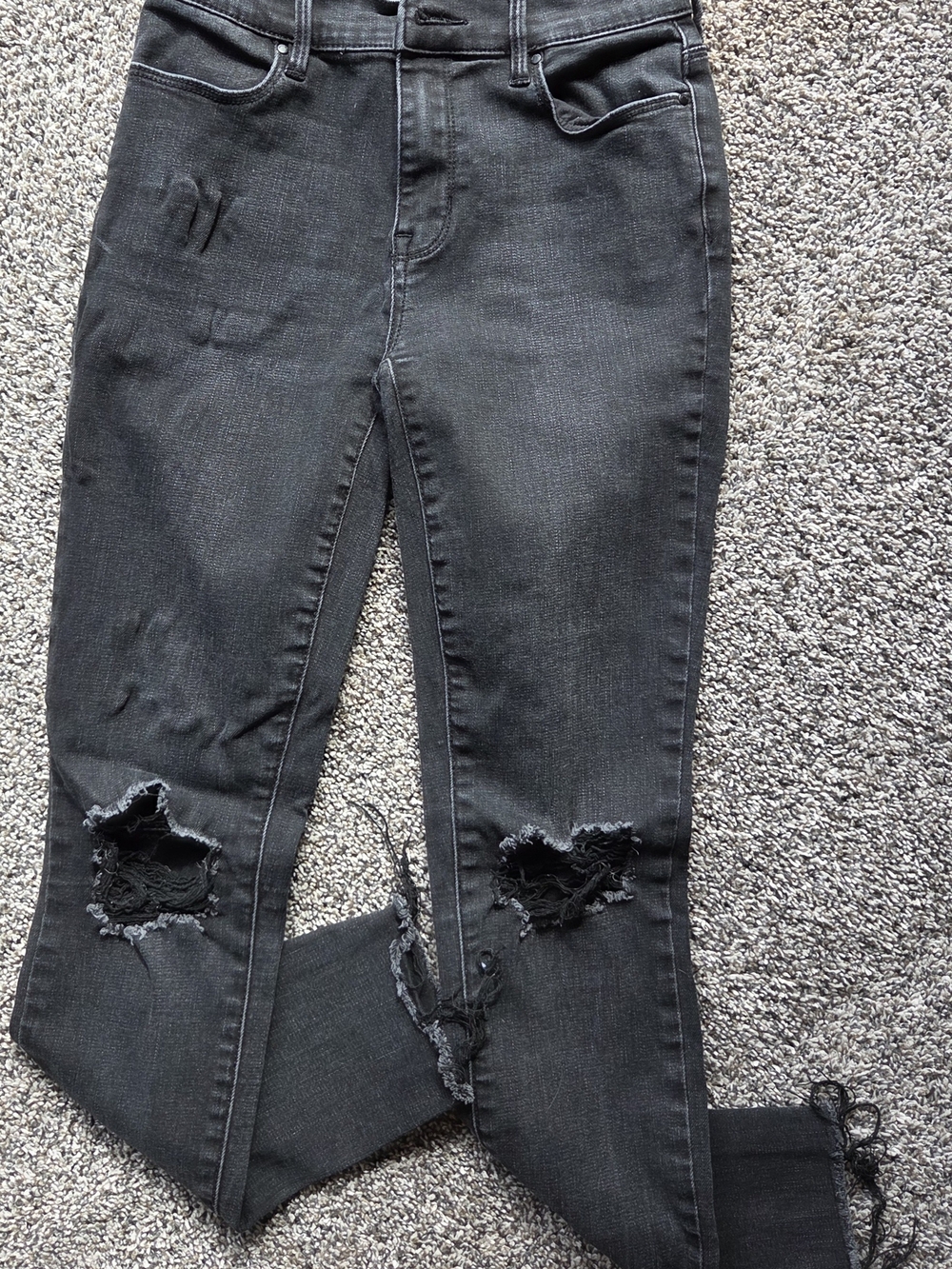 PacSun Black Distressed Jeggings with Knee Rips